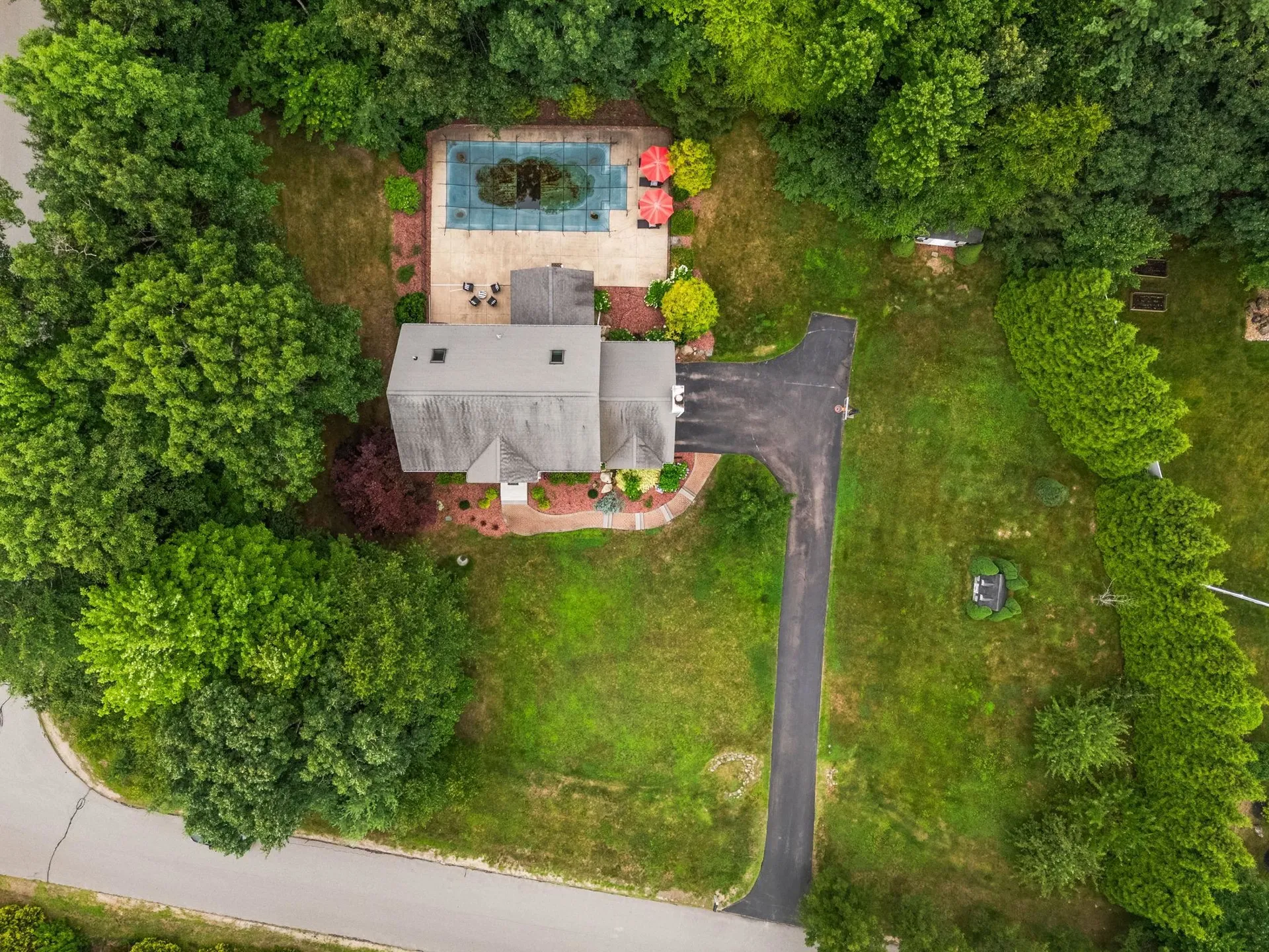 32 Hobart Hill Road Brookline NH 03033