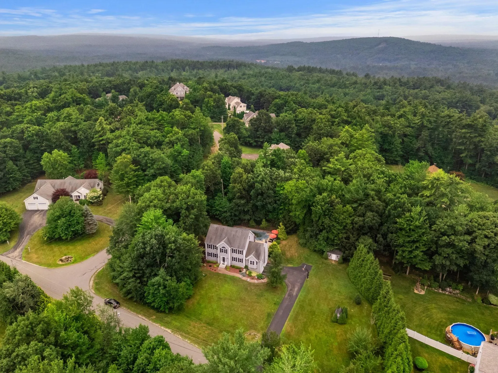 32 Hobart Hill Road Brookline NH 03033