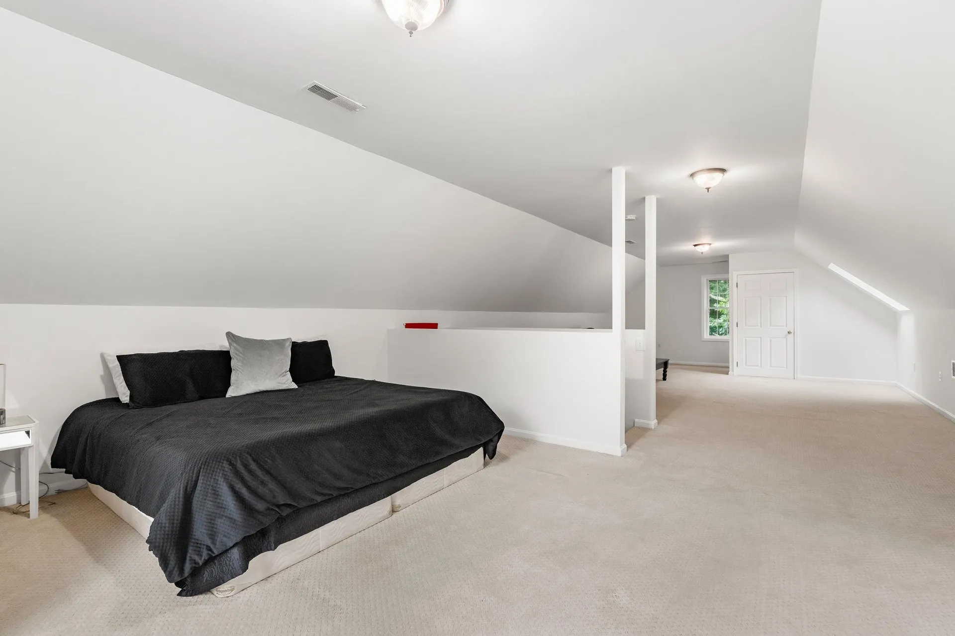 32 Hobart Hill Road Brookline NH 03033