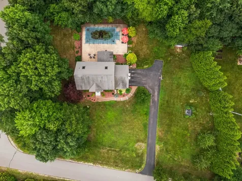 32 Hobart Hill Road Brookline NH 03033