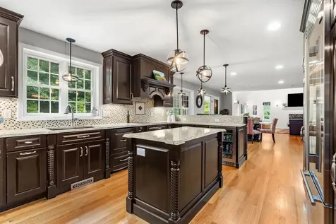 32 Hobart Hill Road Brookline NH 03033