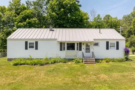 9 Placid Square Lebanon NH 03766