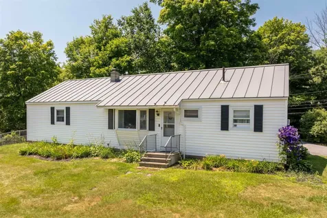 9 Placid Square Lebanon NH 03766