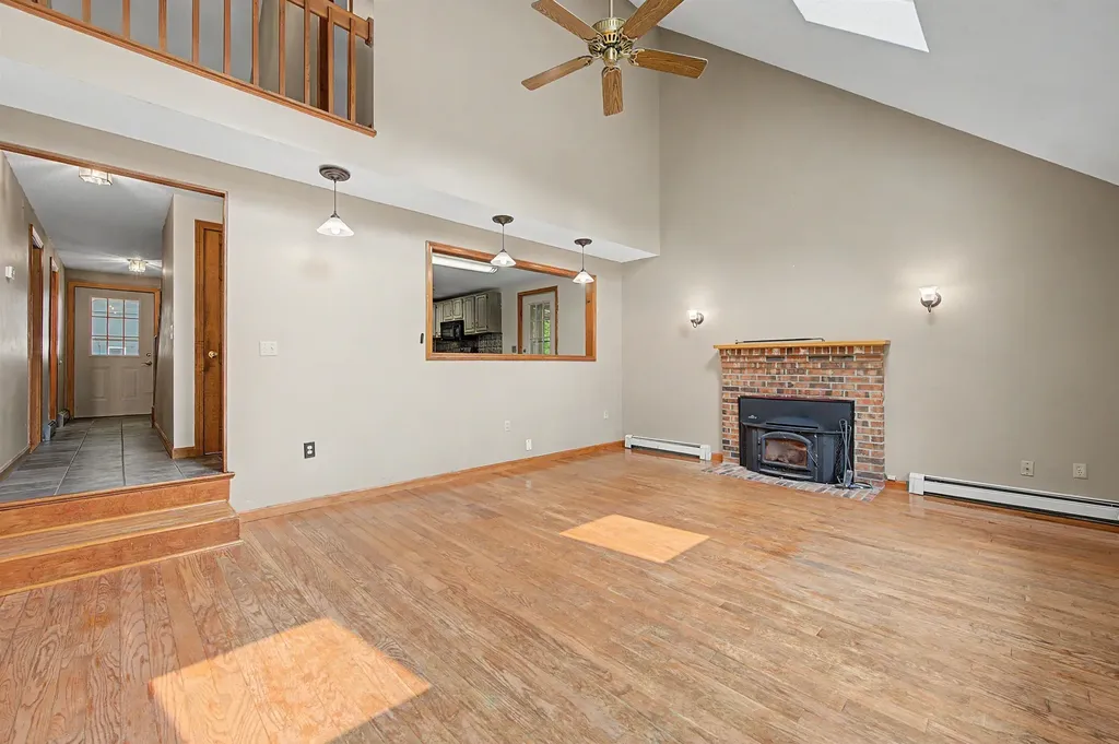 56 Brookside Road Newbury NH 03255