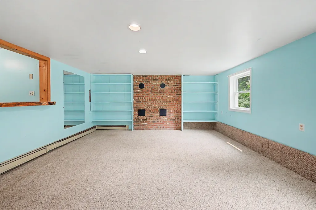 56 Brookside Road Newbury NH 03255