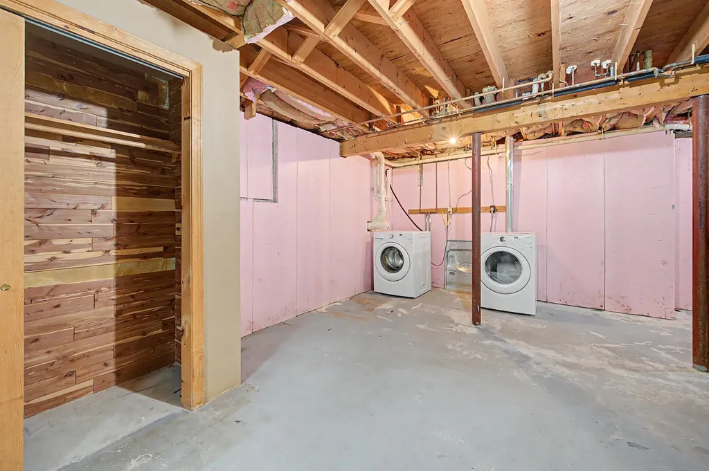 56 Brookside Road Newbury NH 03255