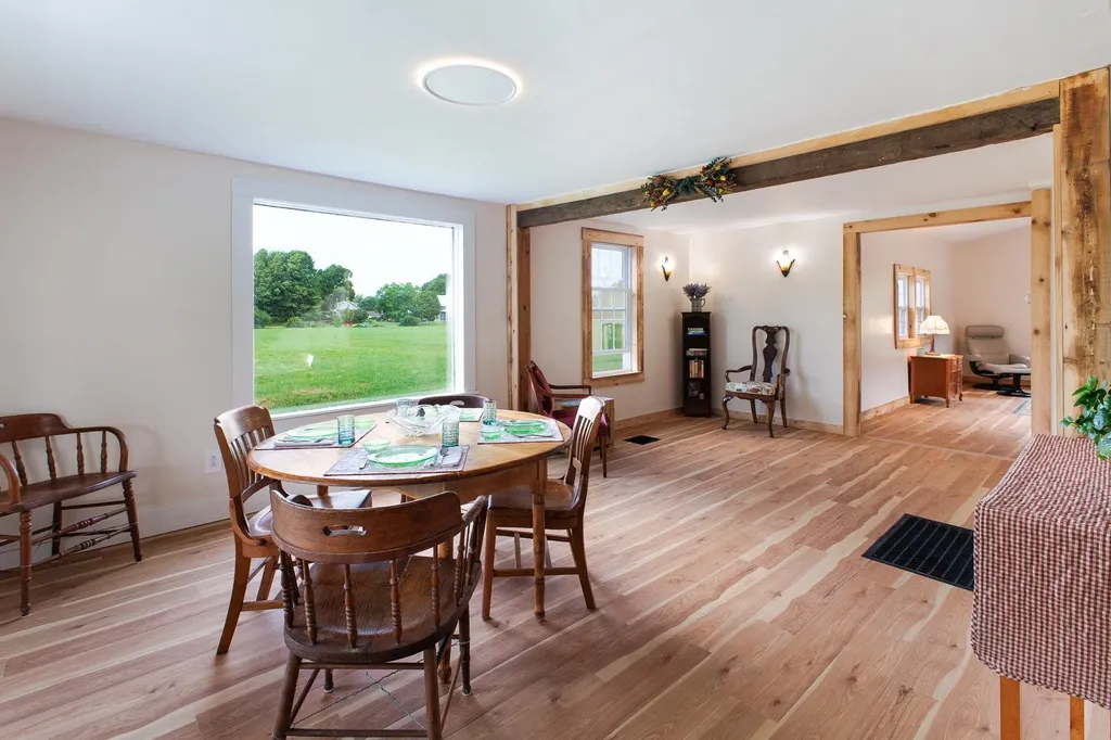 82 Allen Road Grand Isle VT 05458