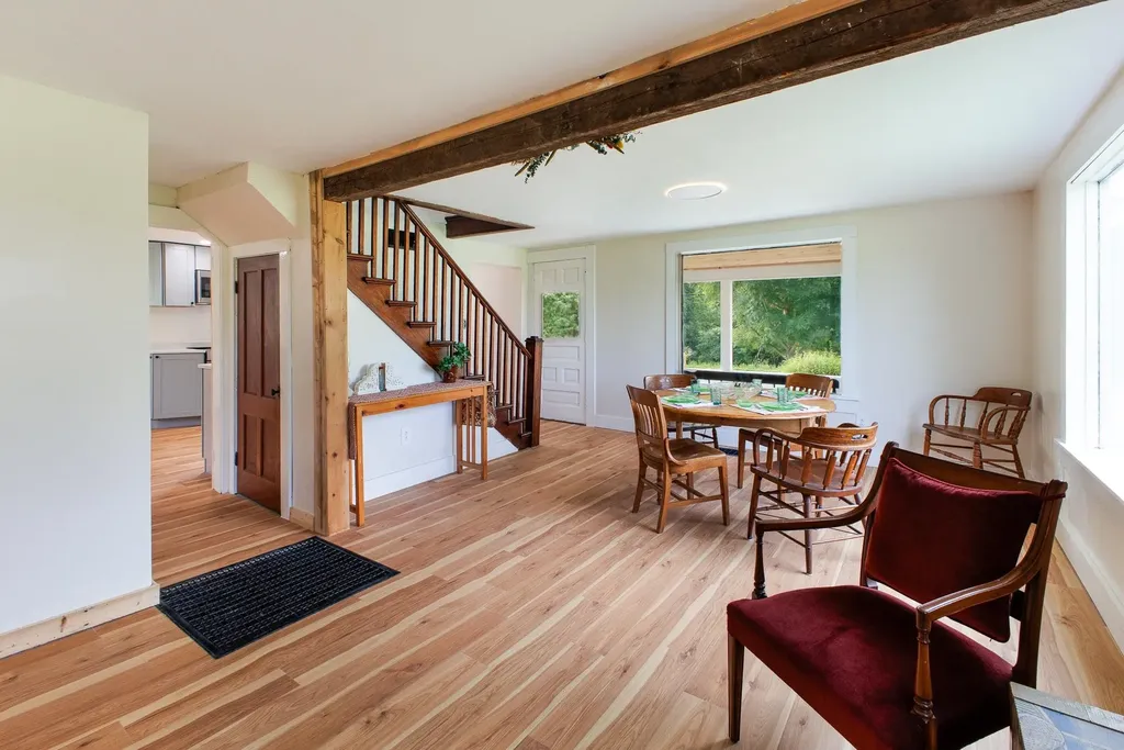 82 Allen Road Grand Isle VT 05458