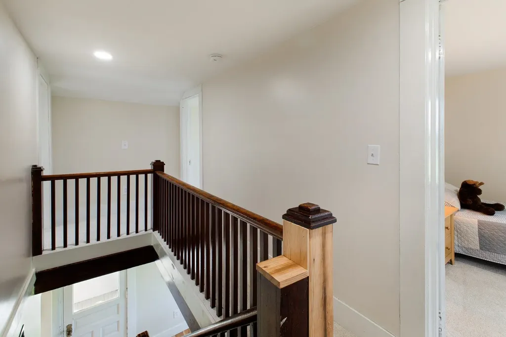 82 Allen Road Grand Isle VT 05458