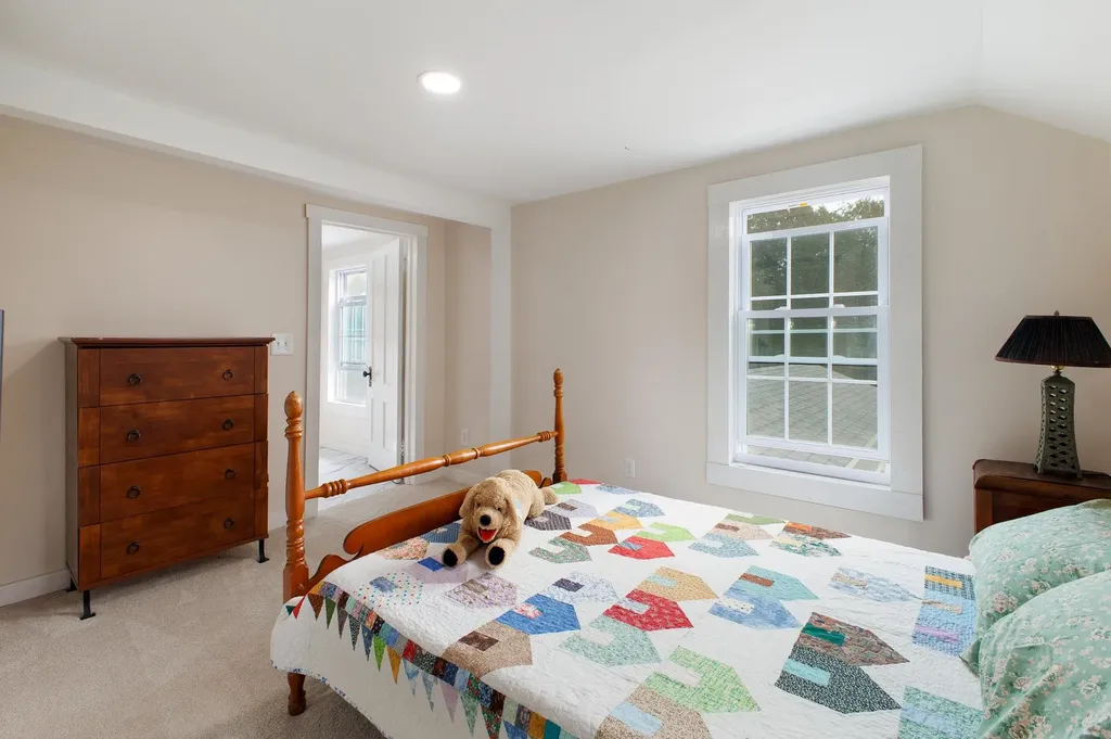 82 Allen Road Grand Isle VT 05458