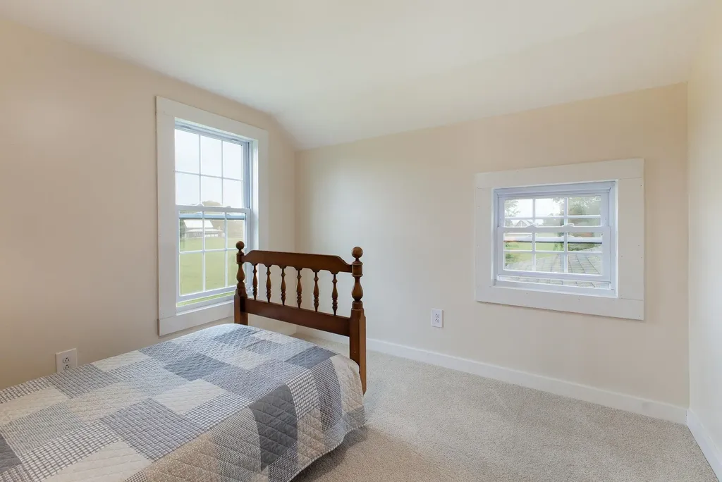82 Allen Road Grand Isle VT 05458
