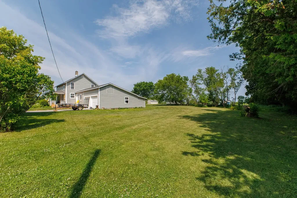 82 Allen Road Grand Isle VT 05458