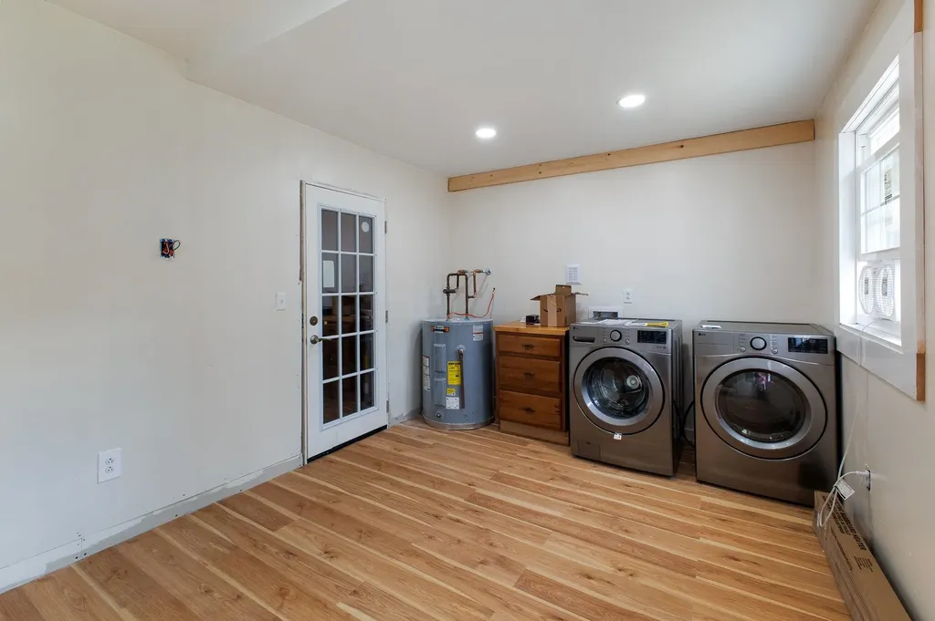 82 Allen Road Grand Isle VT 05458