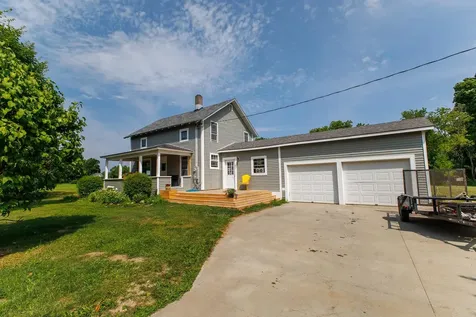 82 Allen Road Grand Isle VT 05458