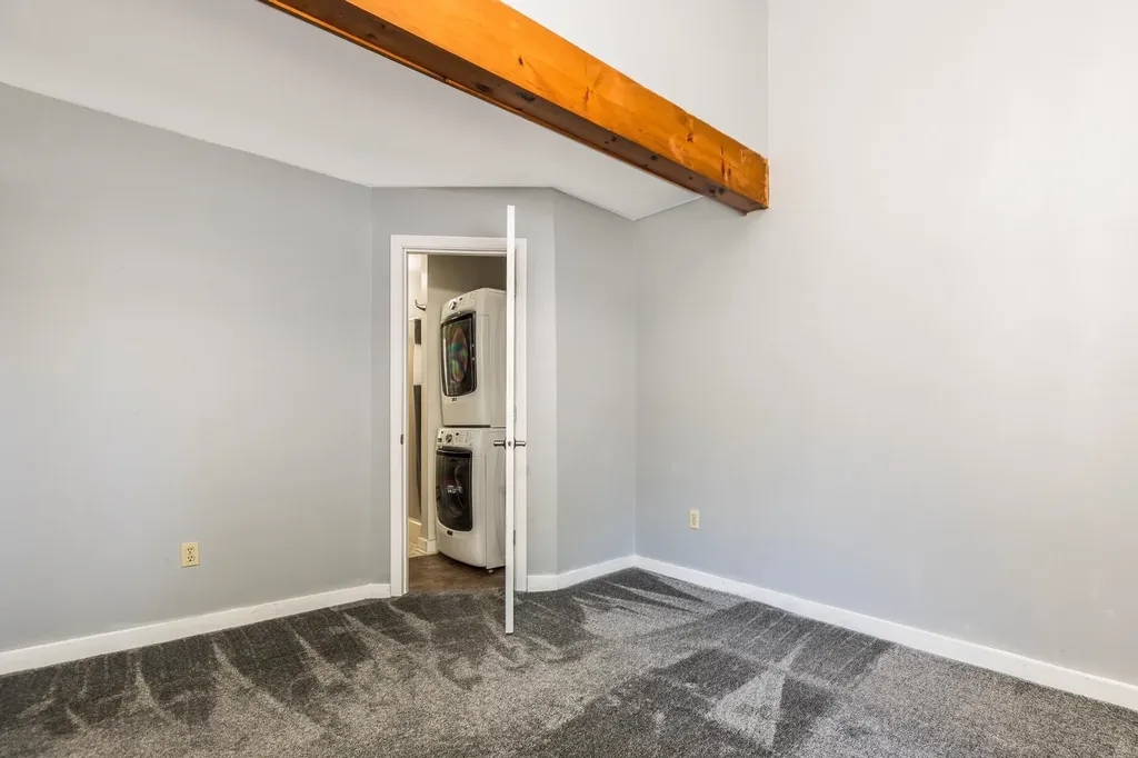 14 Franklin Heights Rochester NH 03866