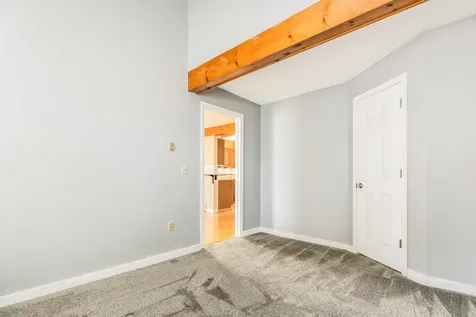 14 Franklin Heights Rochester NH 03866