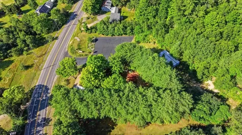 65 Chester Road Raymond NH 03077