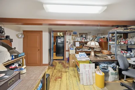 65 Chester Road Raymond NH 03077