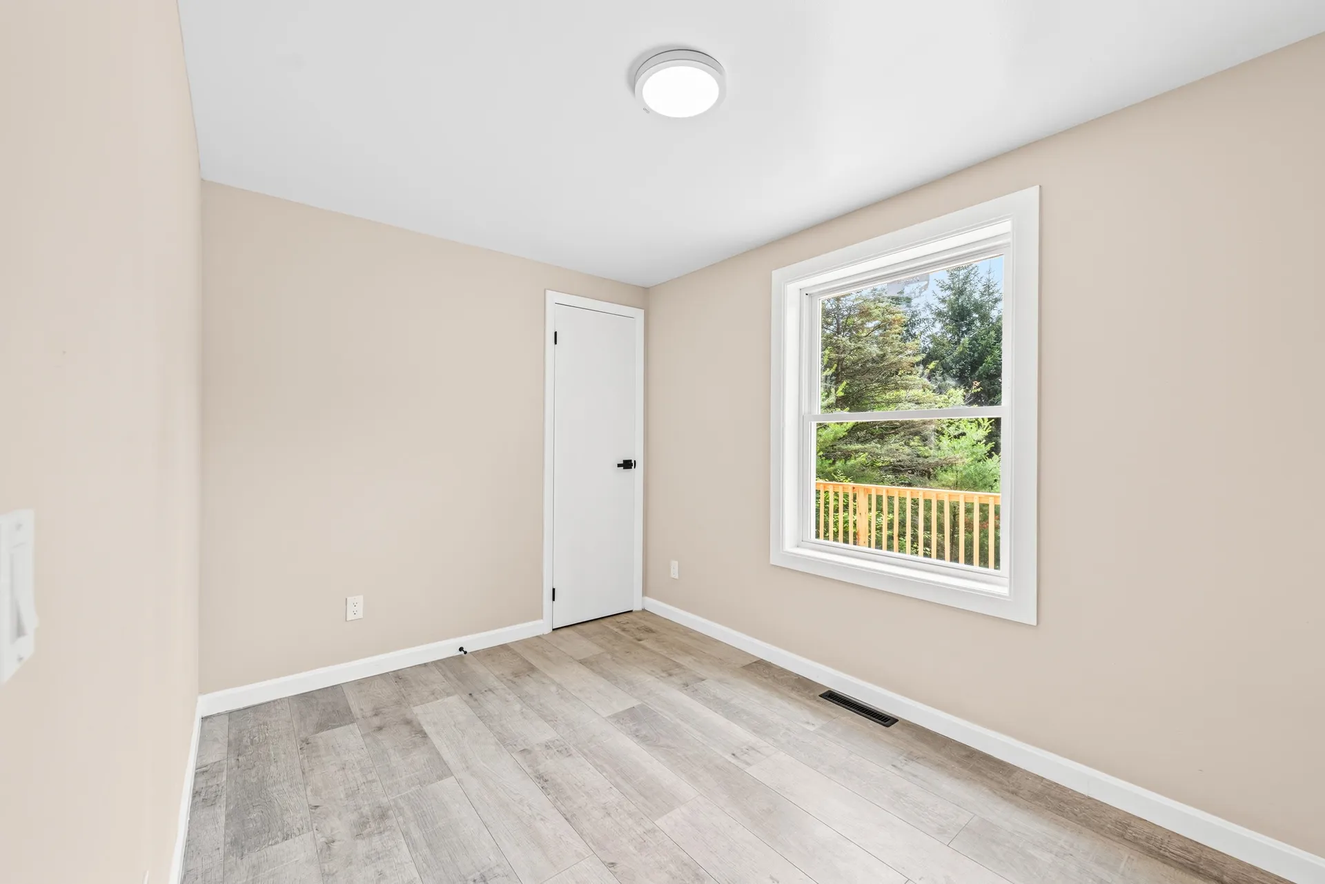 17 Fairway Drive New Hampton NH 03256