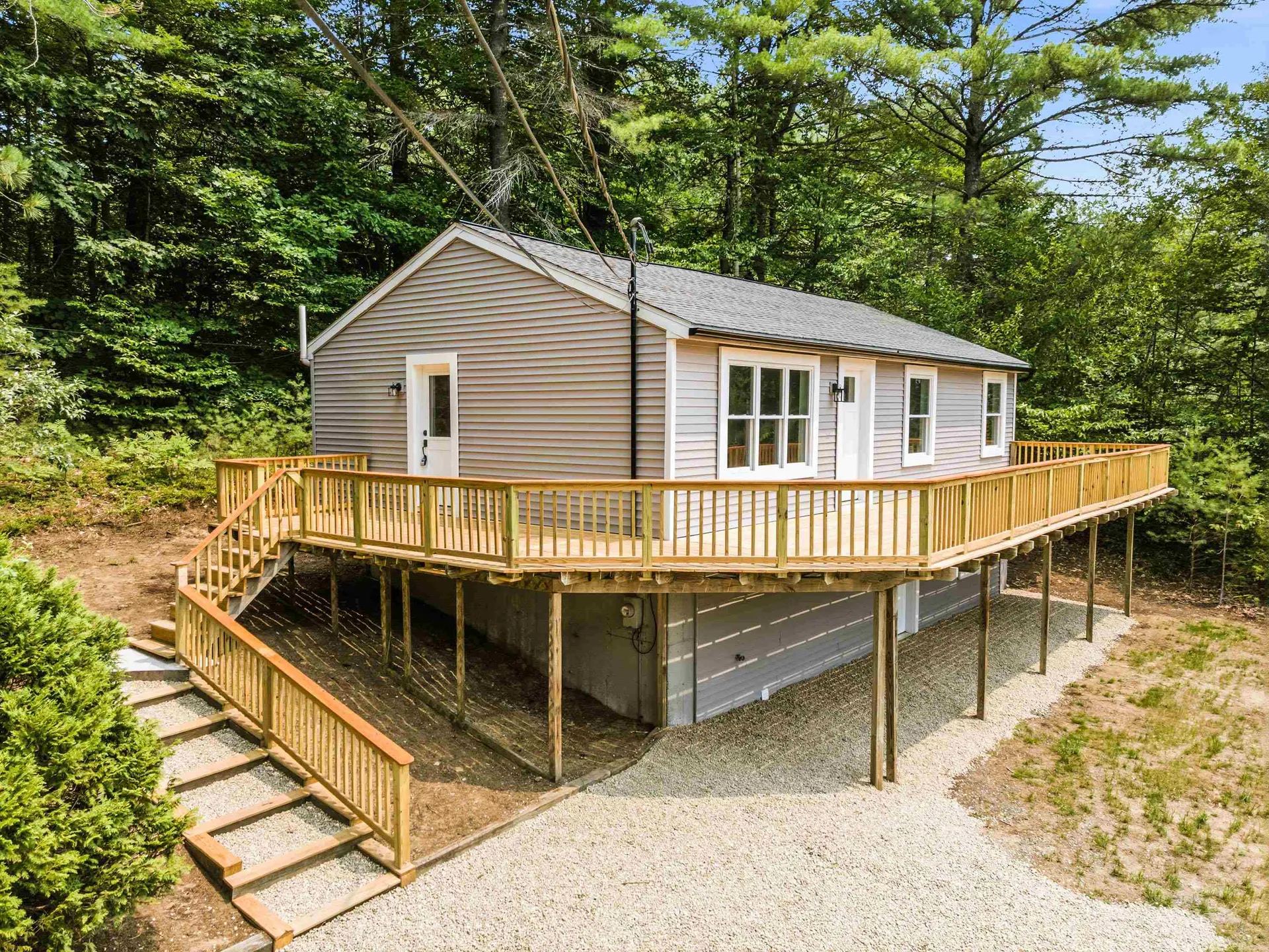 17 Fairway Drive New Hampton NH 03256