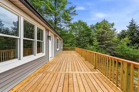 17 Fairway Drive New Hampton NH 03256
