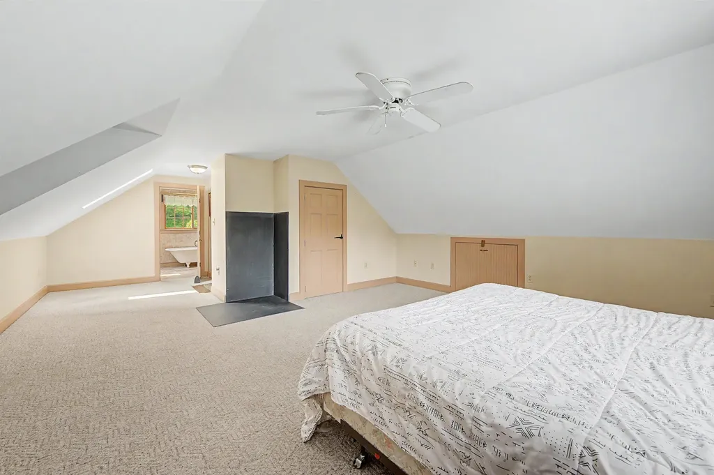 72 Hall Road Andover NH 03216