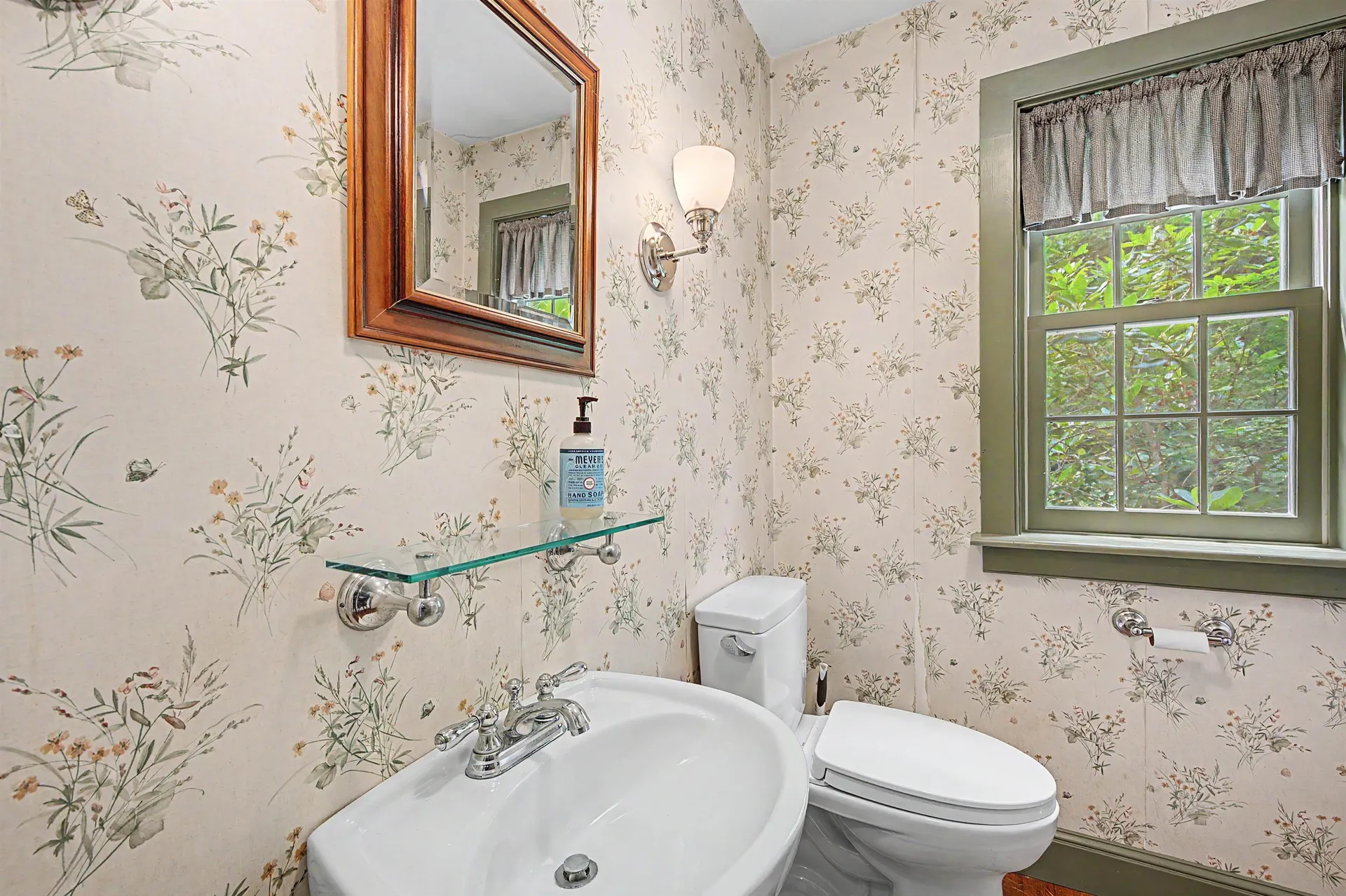 72 Hall Road Andover NH 03216