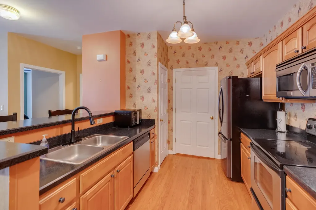 9 Blueberry Hill Road Plymouth NH 03264