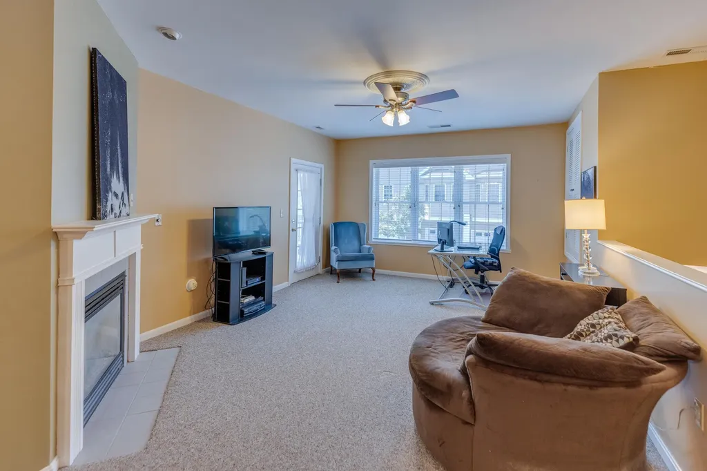 9 Blueberry Hill Road Plymouth NH 03264