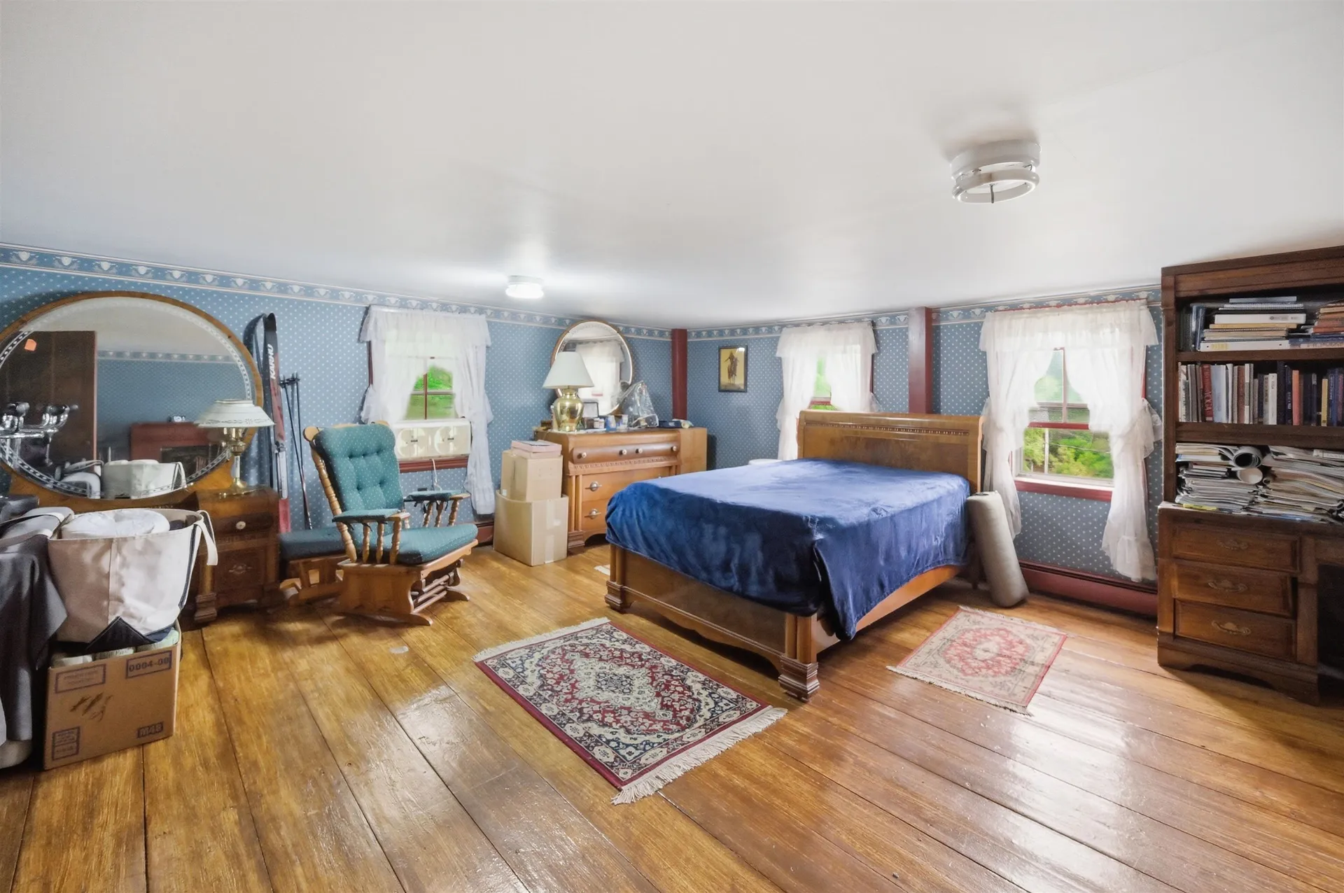 65 Chester Road Raymond NH 03077