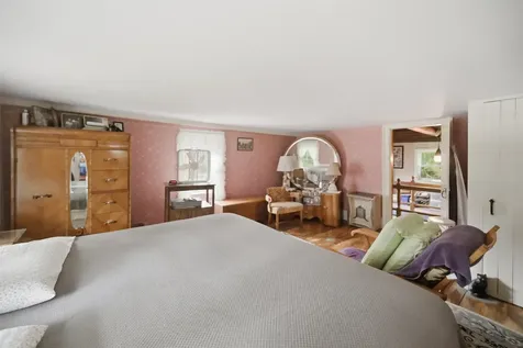 65 Chester Road Raymond NH 03077