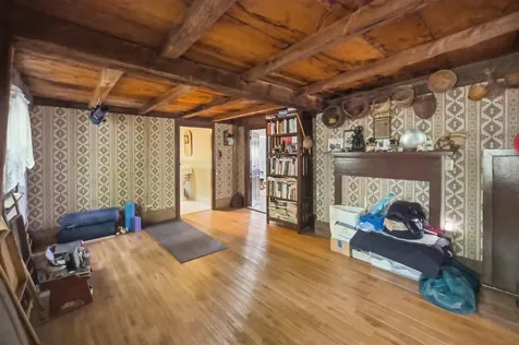 65 Chester Road Raymond NH 03077