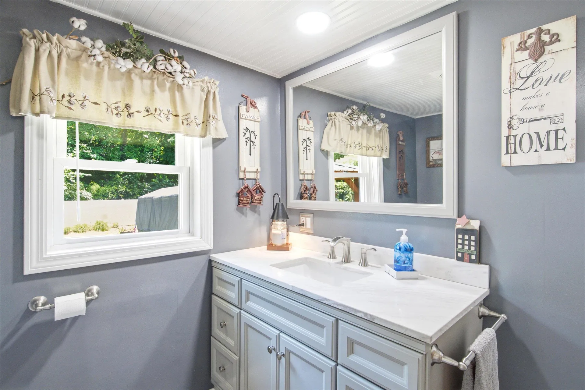 30 Danis Park Road Goffstown NH 03045