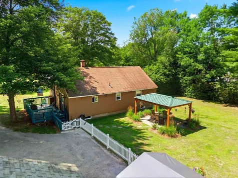 30 Danis Park Road Goffstown NH 03045