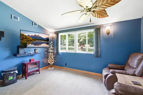 30 Danis Park Road Goffstown NH 03045