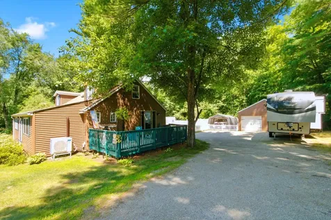 30 Danis Park Road Goffstown NH 03045