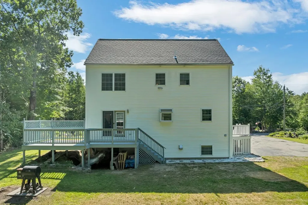 37 Cherub Drive Farmington NH 03835
