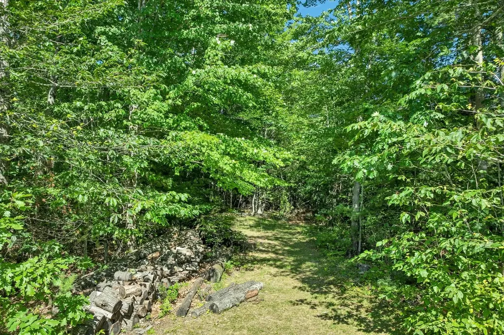 37 Cherub Drive Farmington NH 03835
