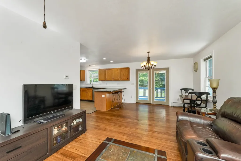 37 Cherub Drive Farmington NH 03835
