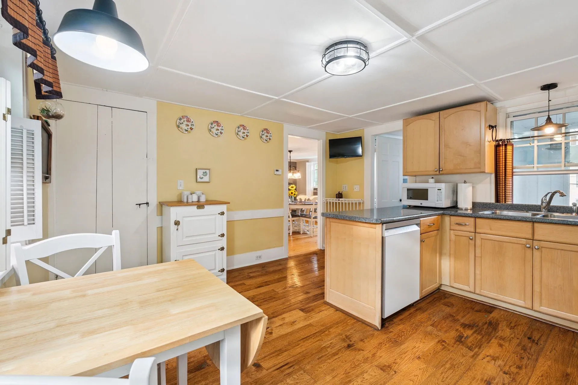 35 Maple Street Wilton NH 03086