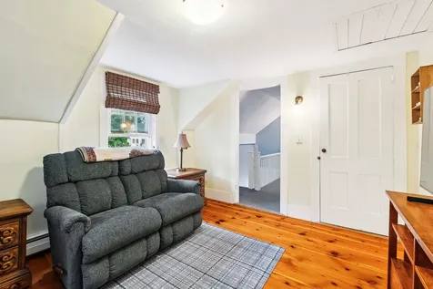 35 Maple Street Wilton NH 03086