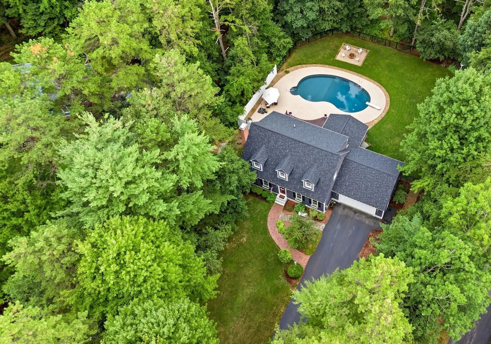 19 Tamarack Lane Amherst NH 03031