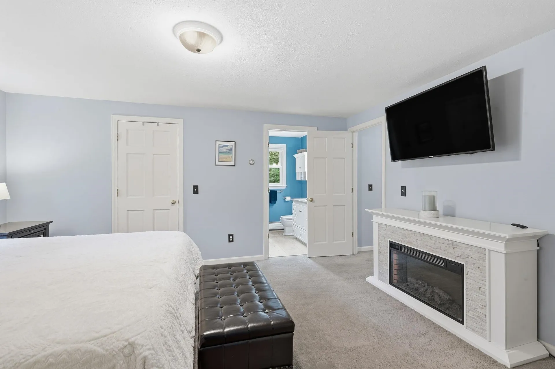 19 Tamarack Lane Amherst NH 03031