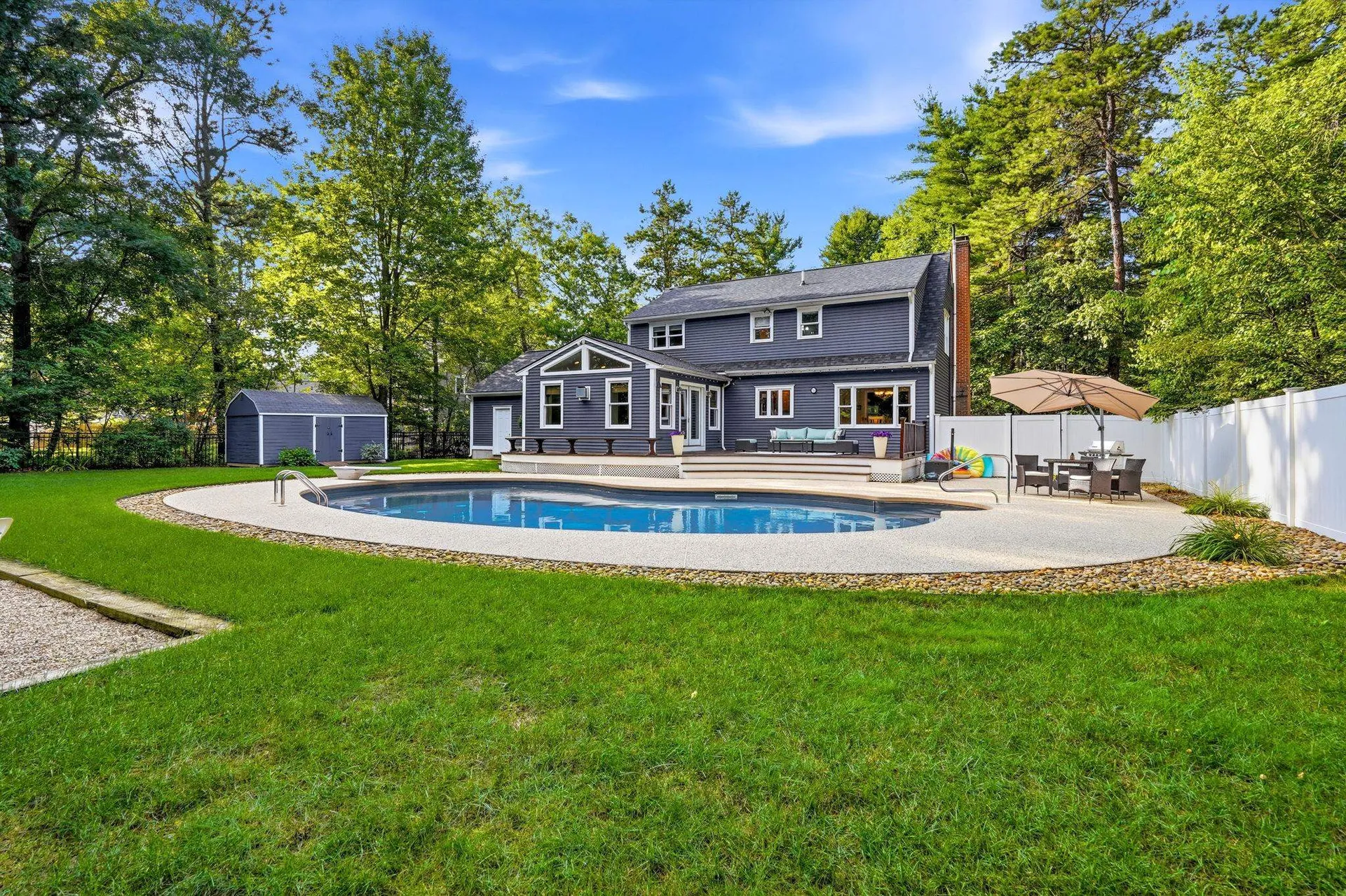 19 Tamarack Lane Amherst NH 03031