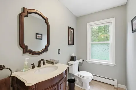 19 Tamarack Lane Amherst NH 03031