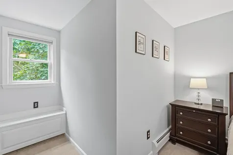 19 Tamarack Lane Amherst NH 03031