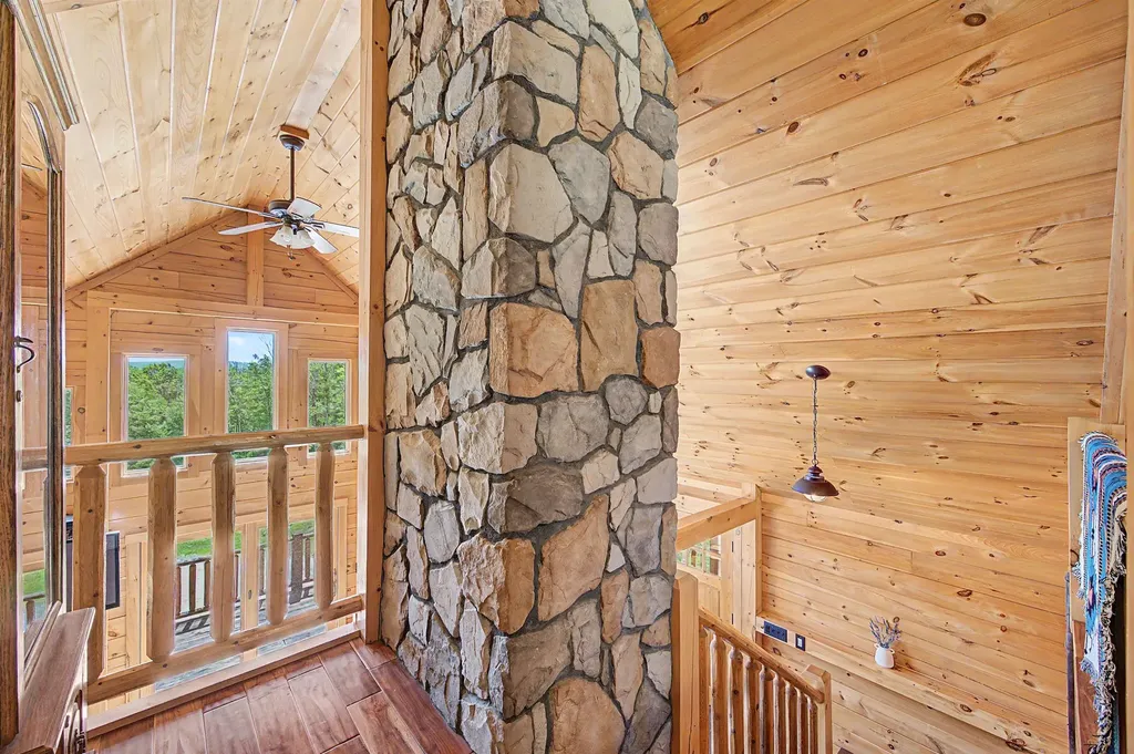 5 Sand Hill Road Croydon NH 03773