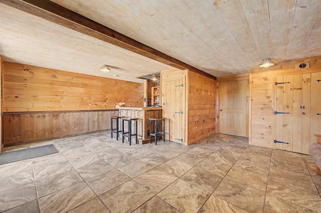 5 Sand Hill Road Croydon NH 03773