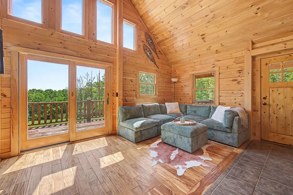 5 Sand Hill Road Croydon NH 03773