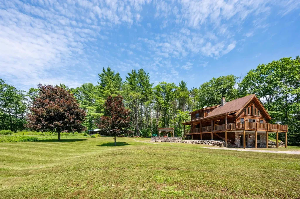5 Sand Hill Road Croydon NH 03773